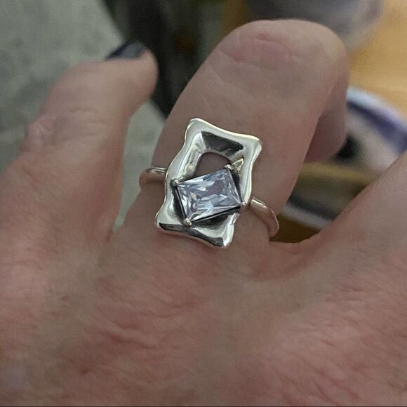 Womens Sterling Silver Geometric Glass Stone Adjustable Ring - Picture 4 of 4